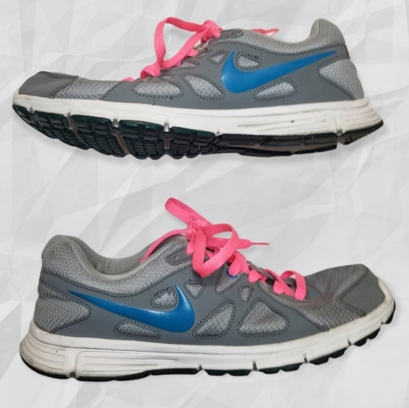 Nike Women's Revolution 2 Running Shoes 9 - Picture 3 of 9